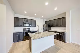 6814 E Riverside Dr, Austin, TX 78741 - Photo 5