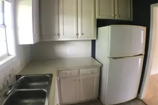 2100 San Gabriel St, Austin, TX 78705 - Photo 5