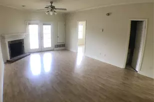 2100 San Gabriel St, Austin, TX 78705 - Photo 5