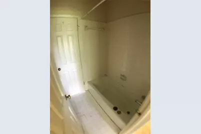 2100 San Gabriel Street #302, Austin, TX 78705 - Photo 9