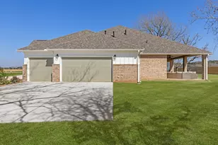 151 Moonlight Dr, Smithville, TX 78957 - Photo 35