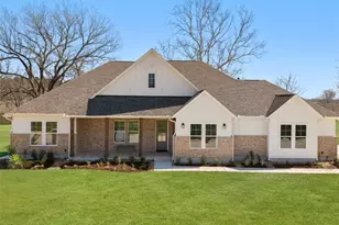 151 Moonlight Dr, Smithville, TX 78957 - Photo 1