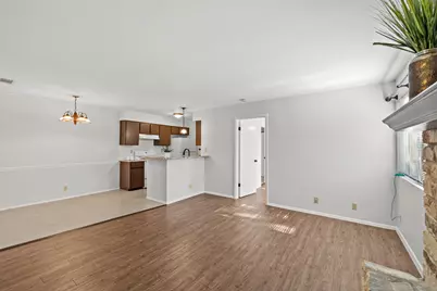 9807 Hundred Oaks Circle #B, Austin, TX 78750 - Photo 5