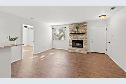9807 Hundred Oaks Circle #B, Austin, TX 78750 - Photo 7