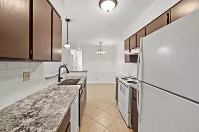 9807 Hundred Oaks Circle #B, Austin, TX 78750 - Photo 11