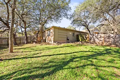 9807 Hundred Oaks Circle #B, Austin, TX 78750 - Photo 25