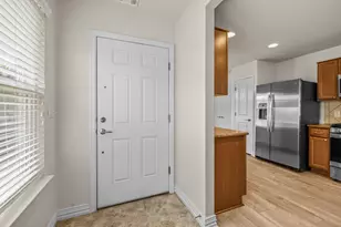 408 Sheldon Lake Dr, Georgetown, TX 78633 - Photo 3