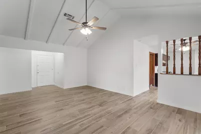 703 Huntingdon Place, Austin, TX 78745 - Photo 5