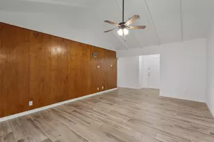 703 Huntingdon Pl, Austin, TX 78745 - Photo 3