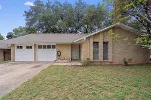 703 Huntingdon Pl, Austin, TX 78745 - Photo 1