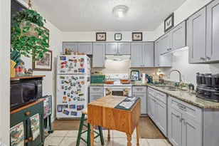 1301 Mckie Cove, Austin, TX 78752 - Photo 3