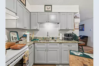 1301 McKie Cove, Austin, TX 78752 - Photo 5