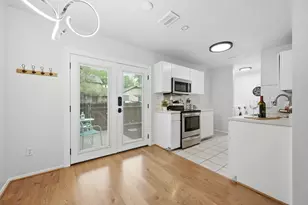 1015 E Yager Ln, Austin, TX 78753 - Photo 11