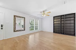 1015 E Yager Ln, Austin, TX 78753 - Photo 7