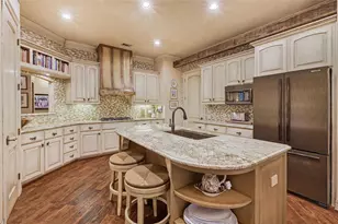 2305 Barton Creek Blvd, Austin, TX 78735 - Photo 11