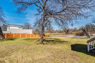2512 E 9th Street, Austin, TX 78702 - Photo 23