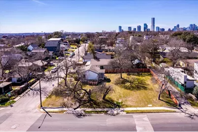 2512 E 9th Street, Austin, TX 78702 - Photo 1