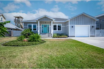 14 Luau Lane, Rockport, TX 78382 - Photo 1
