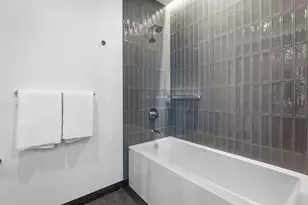 610 Davis St, Austin, TX 78701 - Photo 29
