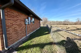 9712 Springdale Rd, Austin, TX 78754 - Photo 5