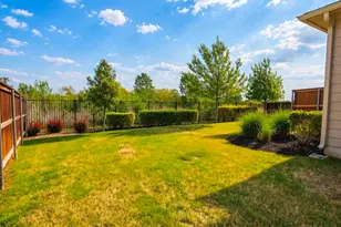 308 Stinchcomb Rd, Hutto, TX 78634 - Photo 13