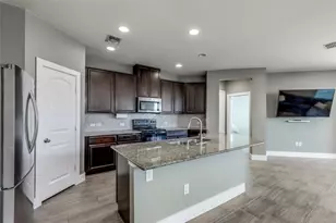 6817 Horseshoe Pond Dr, Del Valle, TX 78617 - Photo 9