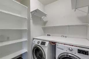 6817 Horseshoe Pond Dr, Del Valle, TX 78617 - Photo 17