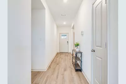 206 Fort Clark Springs Drive, Hutto, TX 78634 - Photo 7