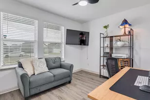 206 Ft Clark Spgs Dr, Hutto, TX 78634 - Photo 25