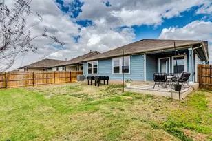 206 Ft Clark Spgs Dr, Hutto, TX 78634 - Photo 37