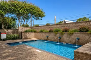 611 E 45th St, Austin, TX 78751 - Photo 3