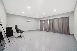 409 E Austin Ave, Round Rock, TX 78664 - Photo 23