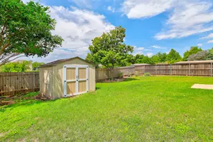 400 Falcon Ln, Leander, TX 78641 - Photo 33