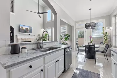 5000 Mission Oaks Boulevard #30, Austin, TX 78735 - Photo 11