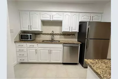 201 E 35th Street #A, Austin, TX 78705 - Photo 9