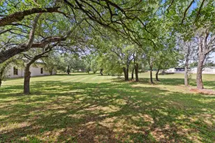 101 John Kelly St, Burnet, TX 78611 - Photo 31