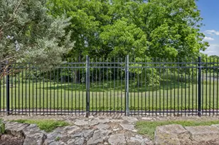 1824 Red Rock Dr, Round Rock, TX 78665 - Photo 9