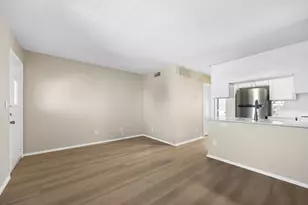 3012 Whisper Oaks Ln, Georgetown, TX 78628 - Photo 5