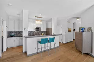 2713 Kinney Oaks Ct, Austin, TX 78704 - Photo 3