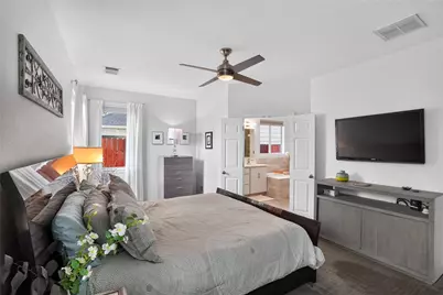 2713 Kinney Oaks Court, Austin, TX 78704 - Photo 9