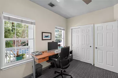 2713 Kinney Oaks Court, Austin, TX 78704 - Photo 15