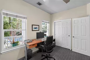 2713 Kinney Oaks Ct, Austin, TX 78704 - Photo 15
