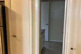 806 W 24th St, Austin, TX 78705 - Photo 15