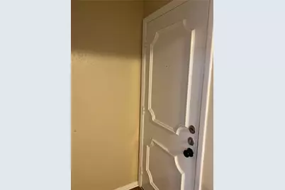 806 W 24th Street #308, Austin, TX 78705 - Photo 11