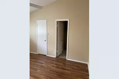806 W 24th Street #308, Austin, TX 78705 - Photo 19