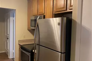 806 W 24th St, Austin, TX 78705 - Photo 7