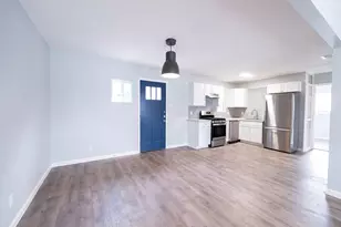 6001 Cameron Rd, Austin, TX 78723 - Photo 17