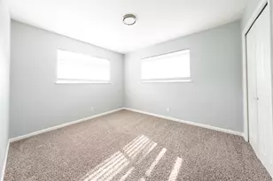6001 Cameron Rd, Austin, TX 78723 - Photo 13