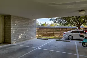 2235 E 6th St, Austin, TX 78702 - Photo 5