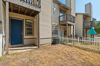 1806 River Crossing Cr Circle #C, Austin, TX 78741 - Photo 15